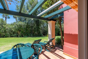 Huoneisto | Ulkoruokailutilat