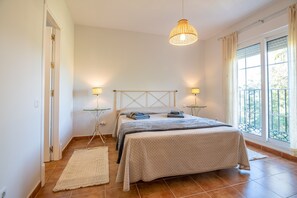 Appartement | 2 chambres, fer et planche à repasser