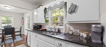 Perfect Lindley Park location - Minutes from GAC, Coliseum, Restaurants and Pubs