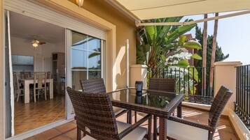 Appartement | Buiten dineren