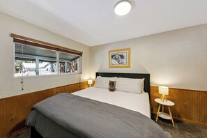 2 soverom, strykejern/-brett, wi-fi (inkludert) og sengetøy