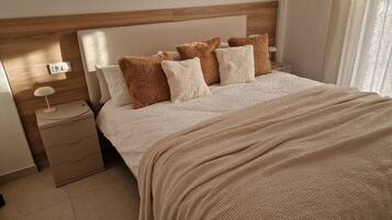 Bungalow | 3 bedrooms, iron/ironing board