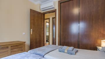 Apartment | 3 bedrooms, iron/ironing board