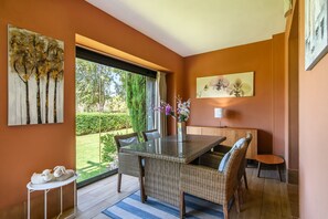 Apartament | Servei de restauració