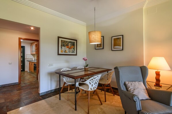 Apartment | Living room - Charming Isla Canela Apartment With Terrace (Ayamonte)