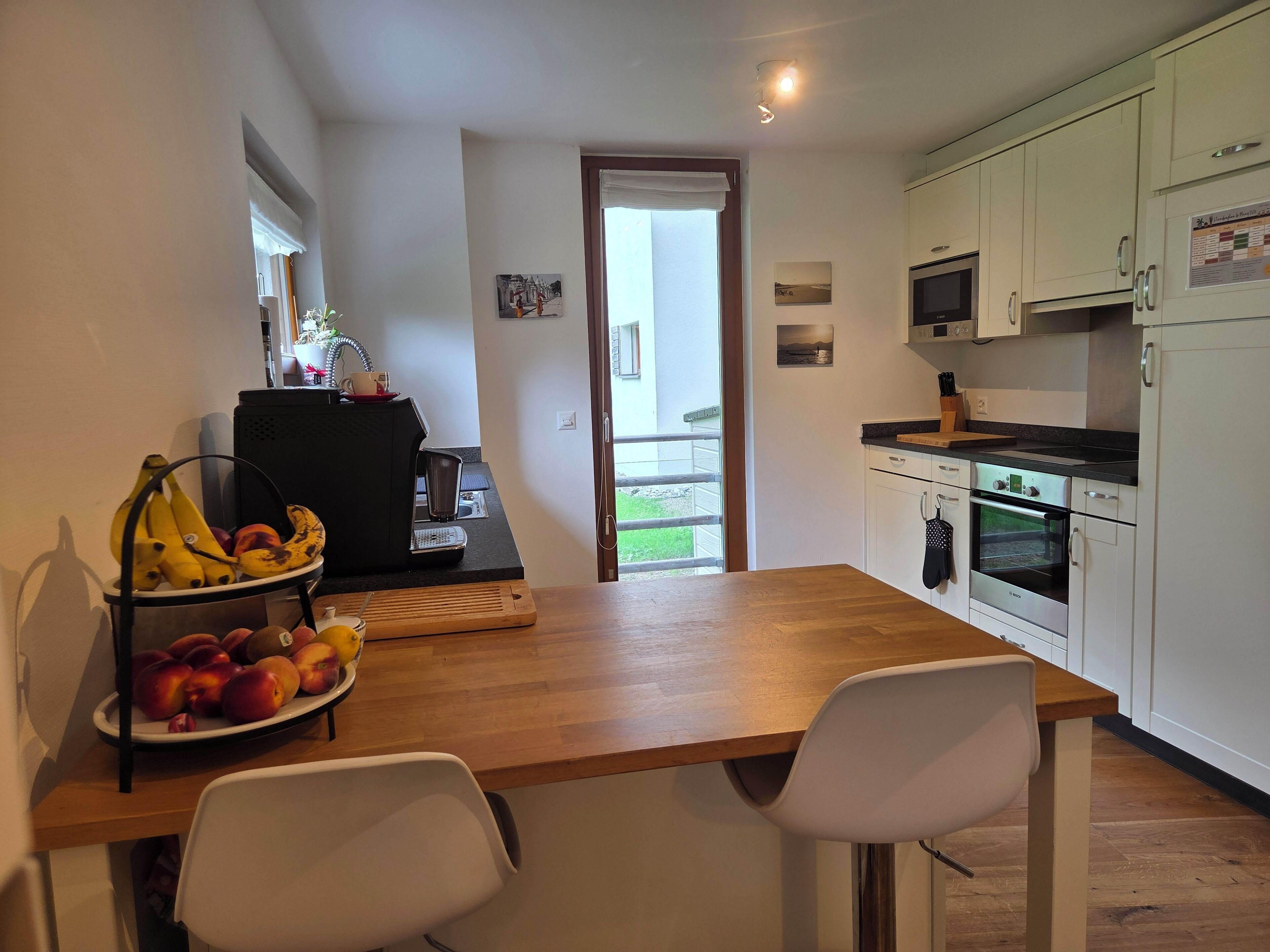 Mikrowelle, Ofen, Herdplatte, Geschirrspüler