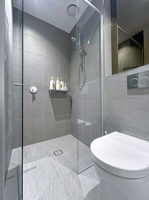 Hair dryer, towels, soap, shampoo