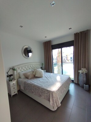 Appartement | 2 slaapkamers, een strijkplank/strijkijzer