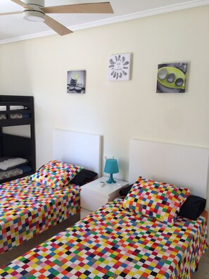 Appartement | 2 chambres, fer et planche à repasser