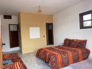 Villa, 5 Bedrooms, Patio, Pool View | 5 bedrooms