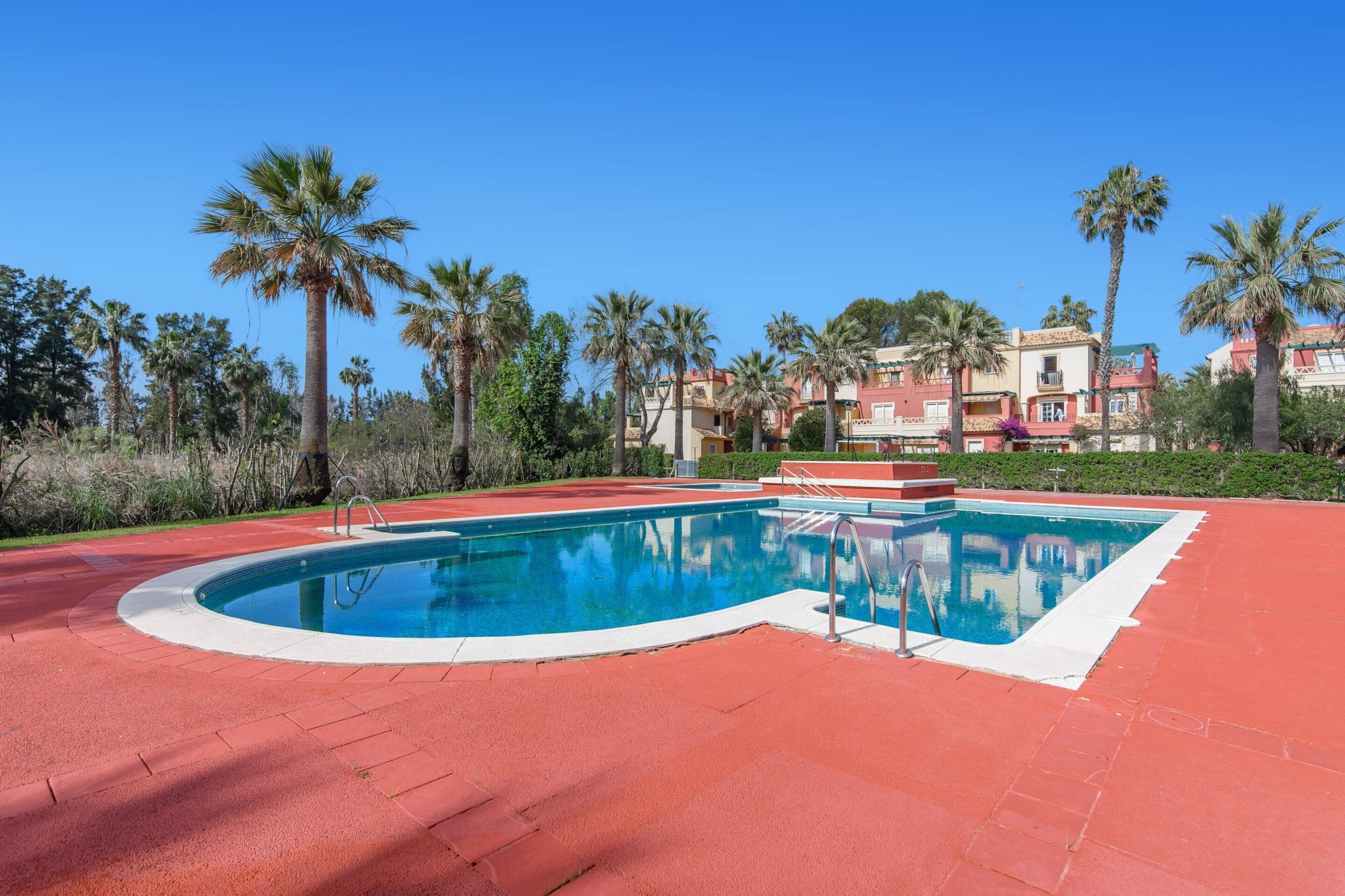 Apartamento | Piscina | Una piscina al aire libre