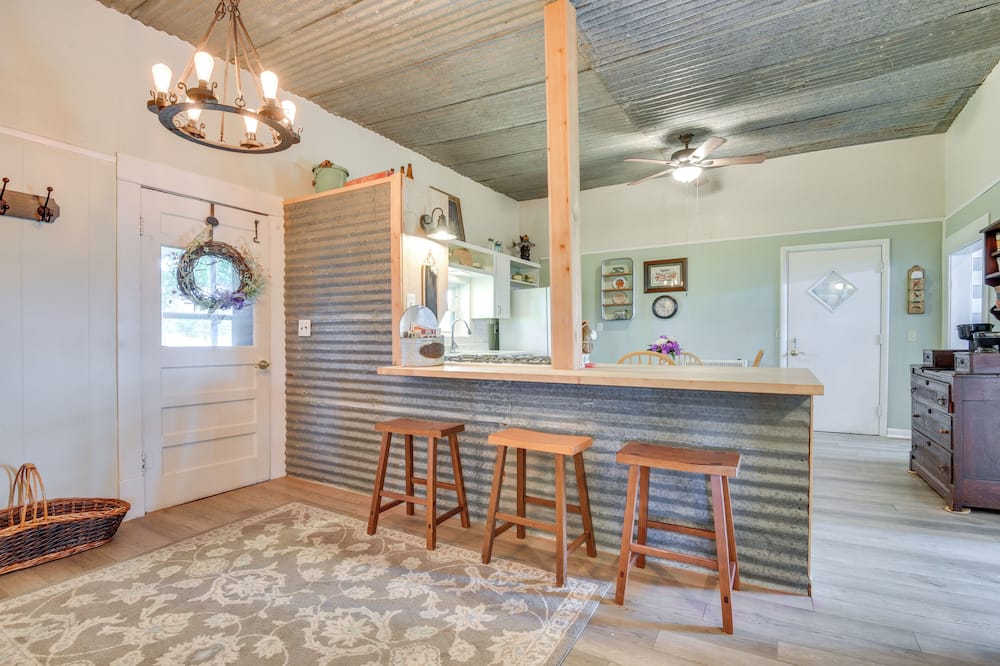 Countryside Retreat w/ Pasture Views in Hominy - Mannford, OK