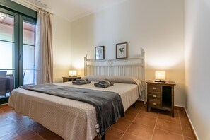 Apartment | 2 bedrooms, iron/ironing board