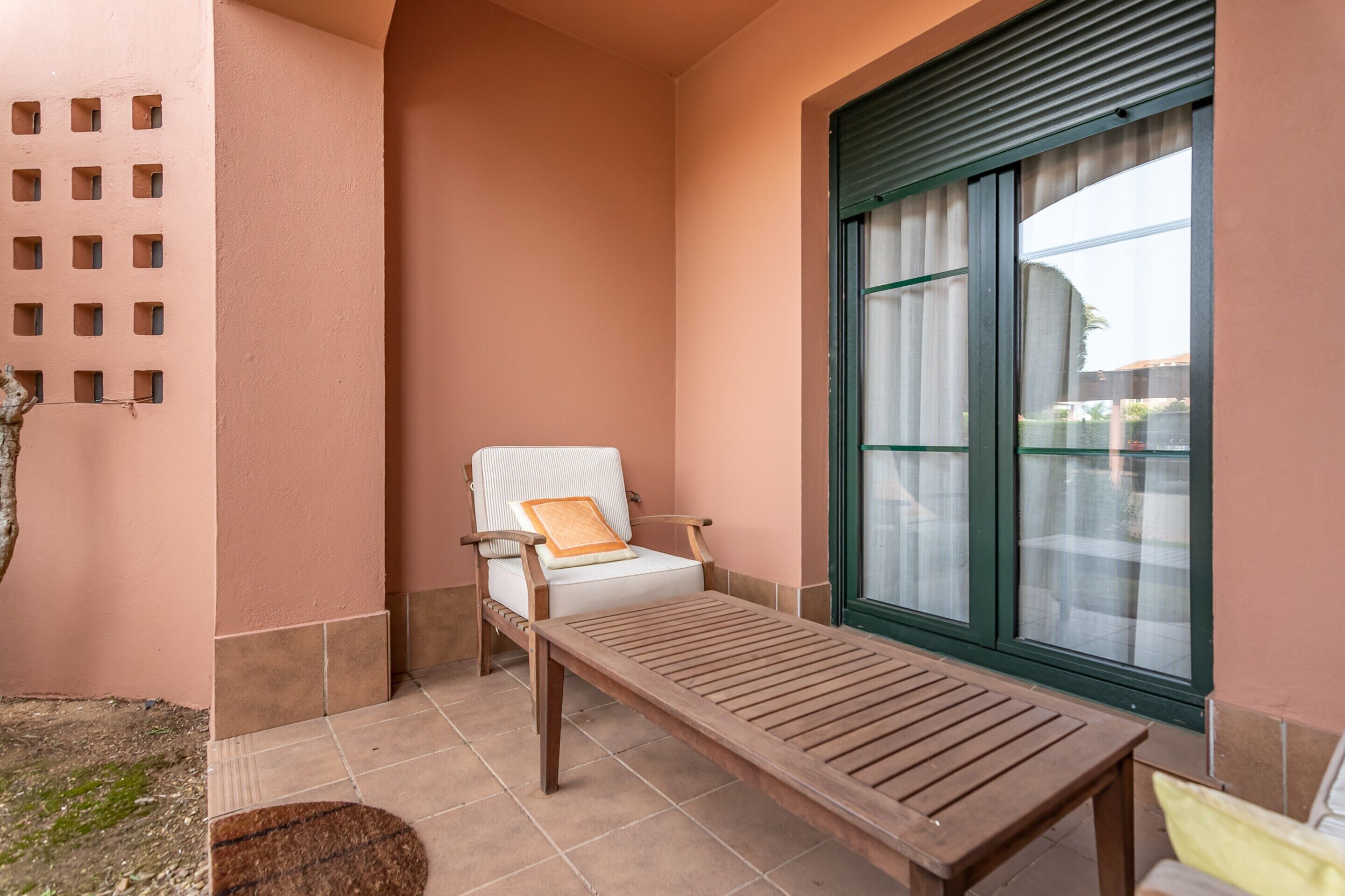 Apartment | Terrace/patio
