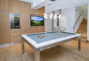 Spielezimmer