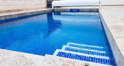 Spacious Villa in Villamartin for 6