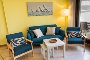 Apartment | Living area