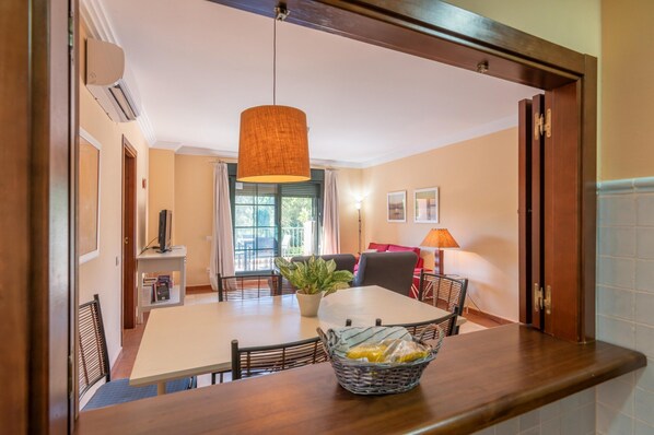 Dining - Golfside Stay for 5 Guests (Ayamonte)