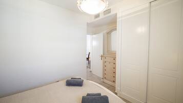 Leilighet | 2 soverom og strykejern/-brett