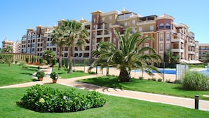 Apartment | Exterior - Garden-view Flat Near the Sea (Ayamonte)