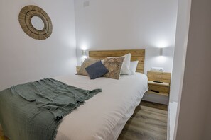 Apartment | 1 bedroom, iron/ironing board - City Comfort Modern Aparthotel (Ayamonte)