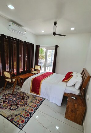 5 bedrooms, WiFi, bed sheets - 😁Welcome to Sailor Homes Beach Resort... (Cherthala North)