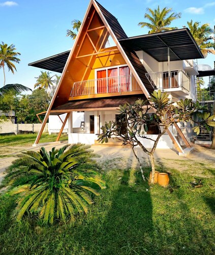 😁Welcome to Sailor Homes Beach Resort...