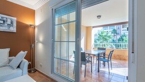 Apartment | Balcony - Holiday Flat by the Ocean (Ayamonte)