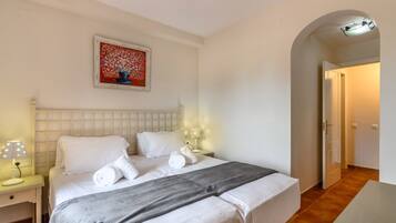 Apartamento | 2 quartos, ferros/tábuas de passar roupa