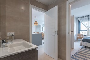 Apartment | Bathroom | Hair dryer