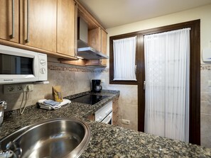 Apartment | Private kitchen