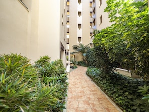 Apartment | Exterior - Beachfront Apartment With Pool (Ayamonte)