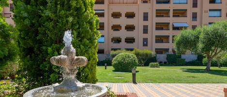 Apartment | Property grounds