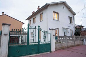 Apartment | Exterior