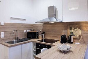 Apartment | Private kitchen