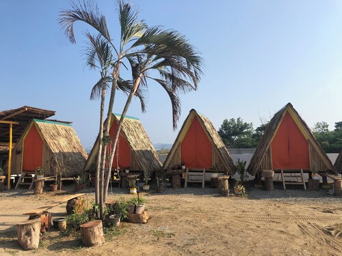 Modern Duplex 2-Bedroom Apartment with Sea View of Baroro Beach.