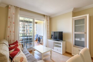 Apartment | Living room