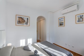 Apartment | 2 bedrooms, iron/ironing board - Cozy Apartment by the Sea (Ayamonte)