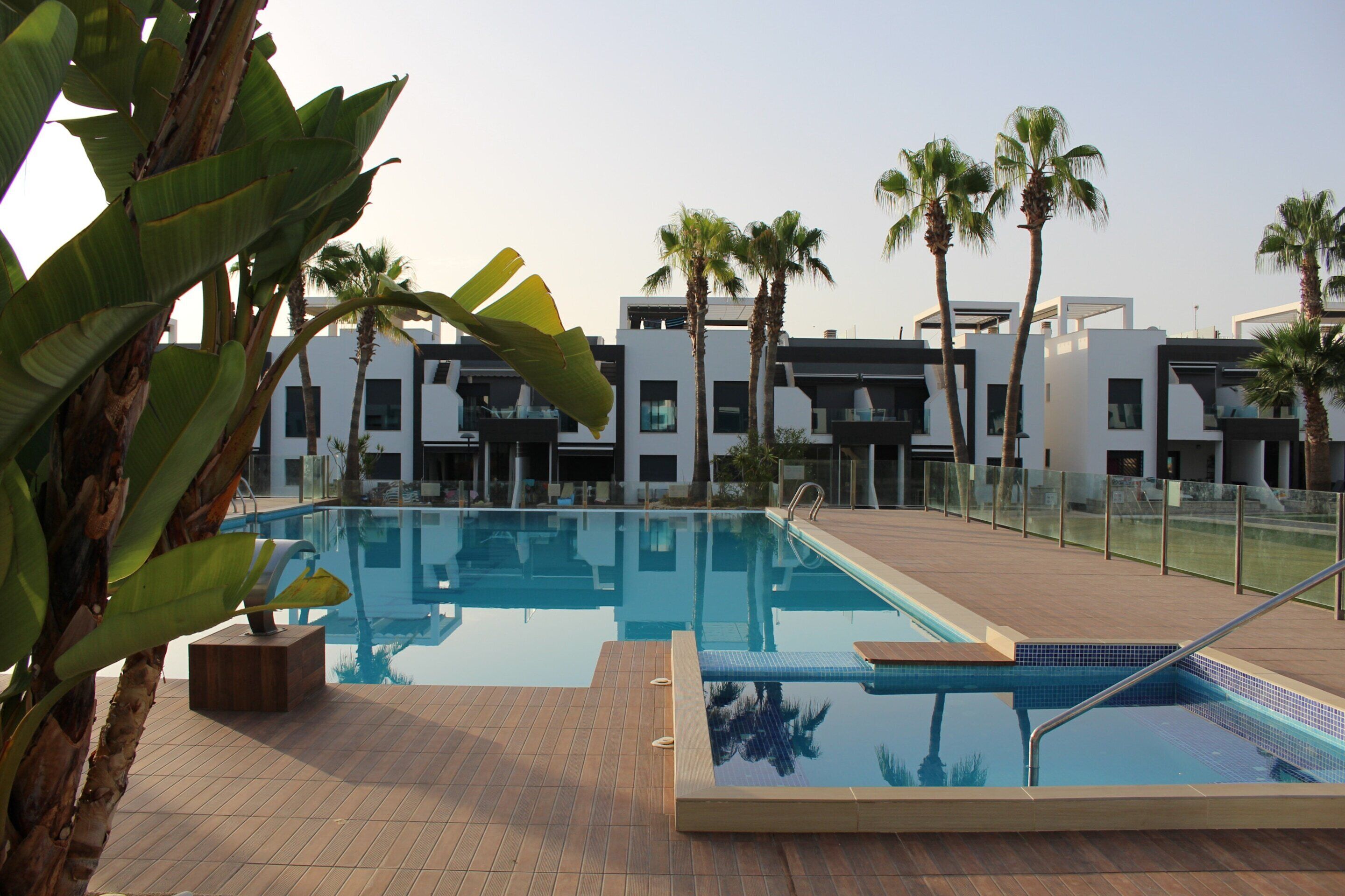 Apartment | Pool | Outdoor pool