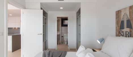 Apartment | 2 bedrooms, iron/ironing board