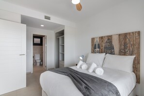 Apartment | 2 bedrooms, iron/ironing board