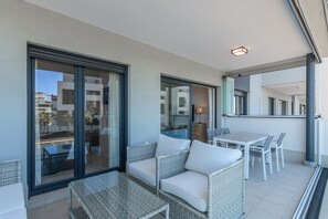 Apartamento | Opções para refeição ao ar livre