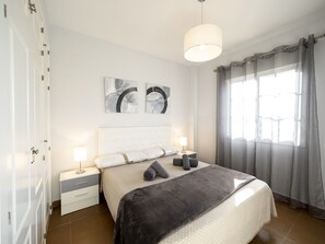 Apartment | 2 bedrooms, iron/ironing board