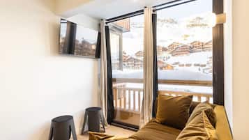 Apartment | Living room