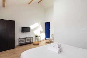 Apartment | 2 Schlafzimmer, laptopgeeigneter Arbeitsplatz, Bettwäsche