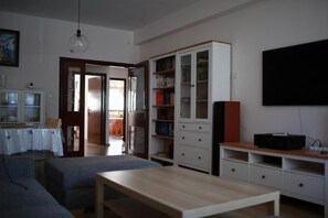 Lejlighed - 2 soveværelser - balkon - byudsigt | Interiør