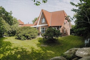 Esterni