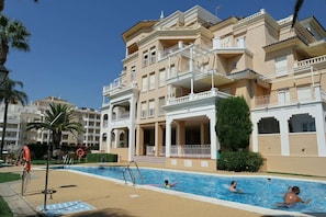 Departamento | Alberca | Alberca al aire libre 