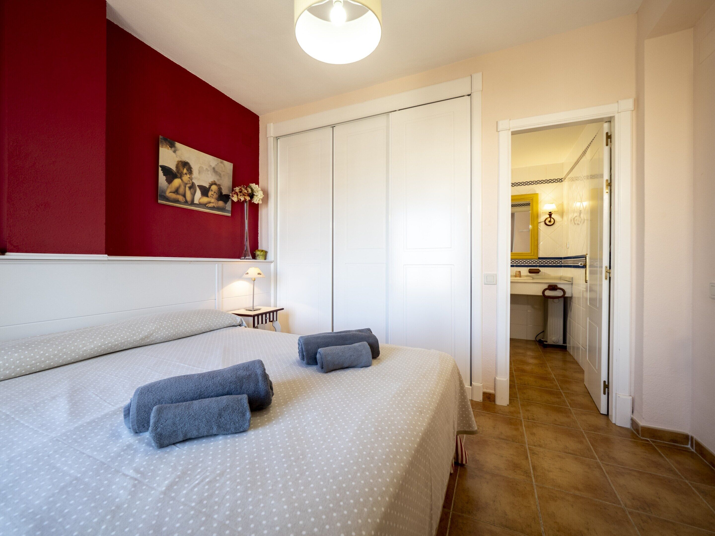 Appartement | 3 chambres, fer et planche à repasser