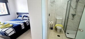 Apartamento | 2 quartos, ferros/tábuas de passar roupa